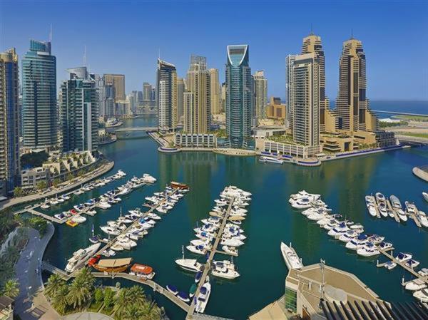 A Pousada Pirates Bay Dubai Exterior foto